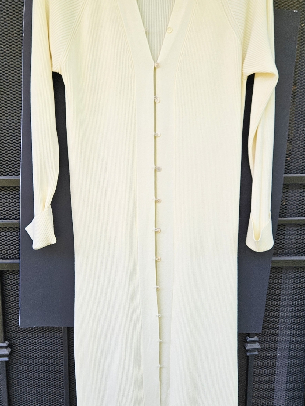 Zara Ribbed Knit Long Cardigan Dress Cream Off-White Button Down Size Medium - Picture 3 of 13